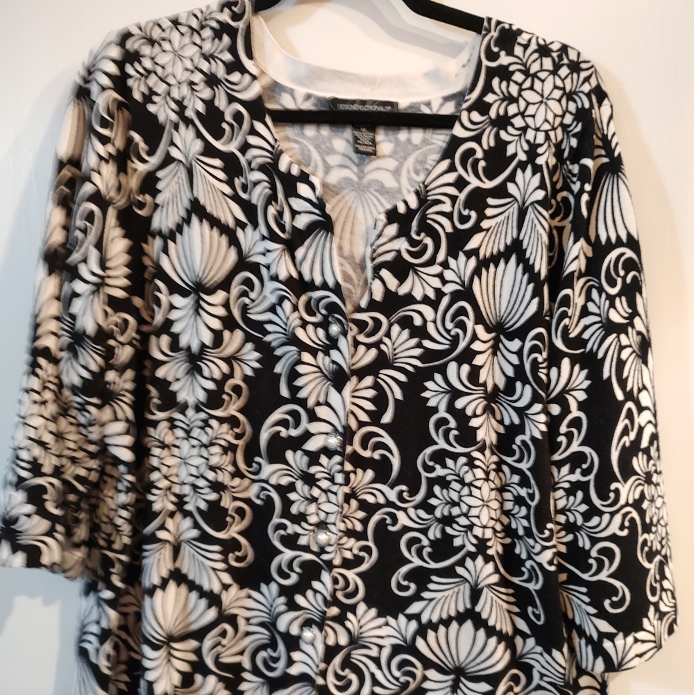Beautiful Black And Cream Cardigan